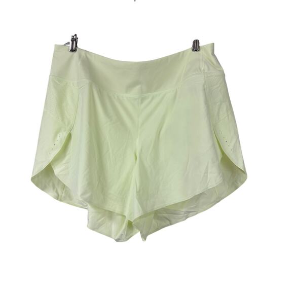 Athleta NWT Run With It 4.5" Shorts Size 1X Running Shorts Tequila Green Stretch - Picture 4 of 13
